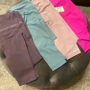 🎀 Bootyful leggings bundle 🎀